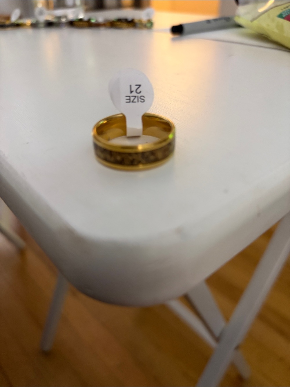 Women gold with design ring